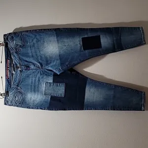 STANDARDS &amp; PRACTICES PATCHWORK TWO TONE DENIM SKINNY LEG BLUE JEANS WOMENS 18