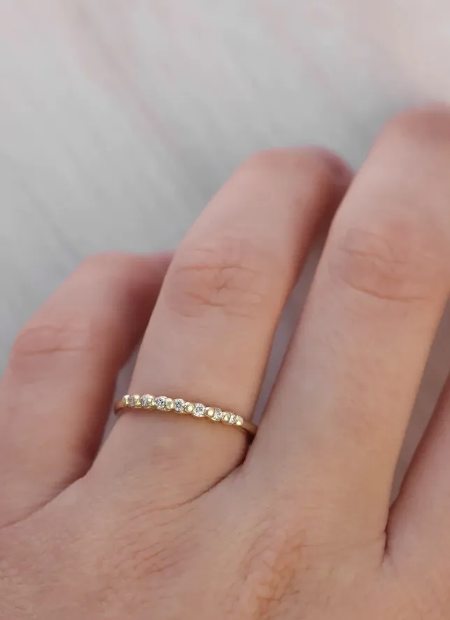 Timeless 7 Diamonds Ring