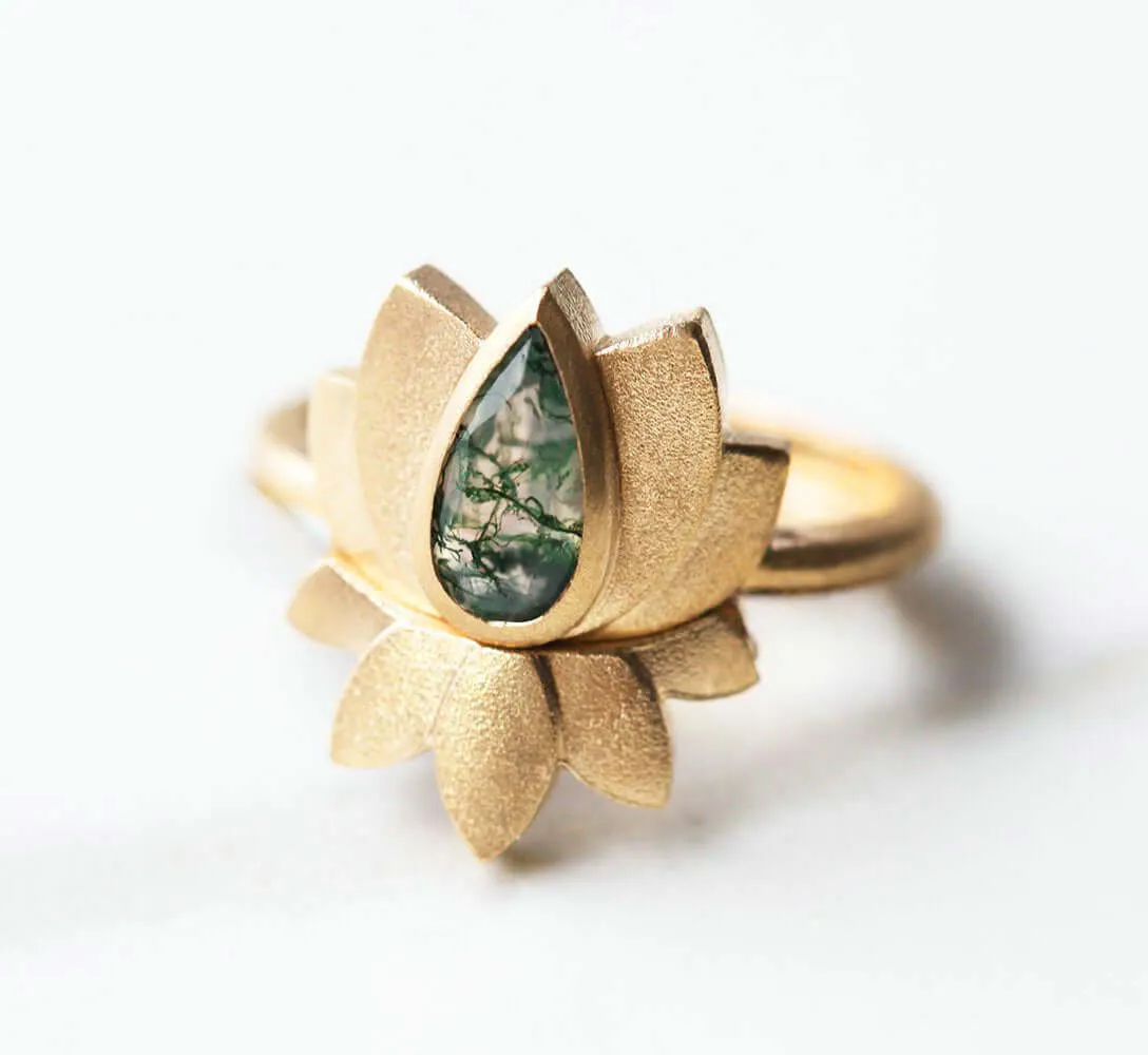 Trendolla 18K Gold Lotus Moss Agate Ring Set