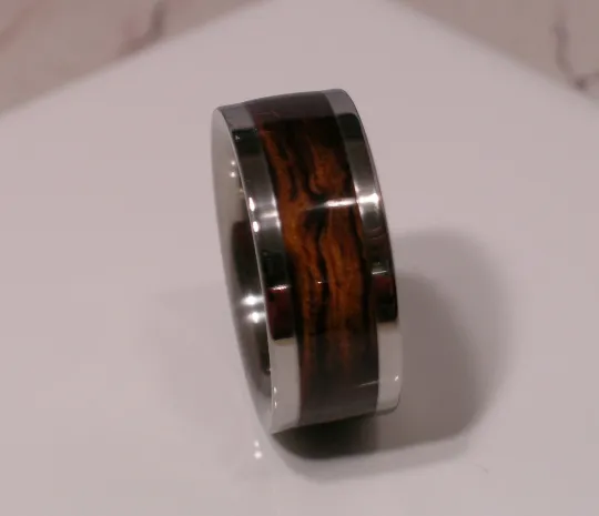 Tungsten Wooden Wedding Band DESERT IRON WOOD Mens or Ladies Ring Size 4-18 Rings