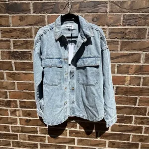 Vigoss Denim Light Wash Button-Up Shirt L