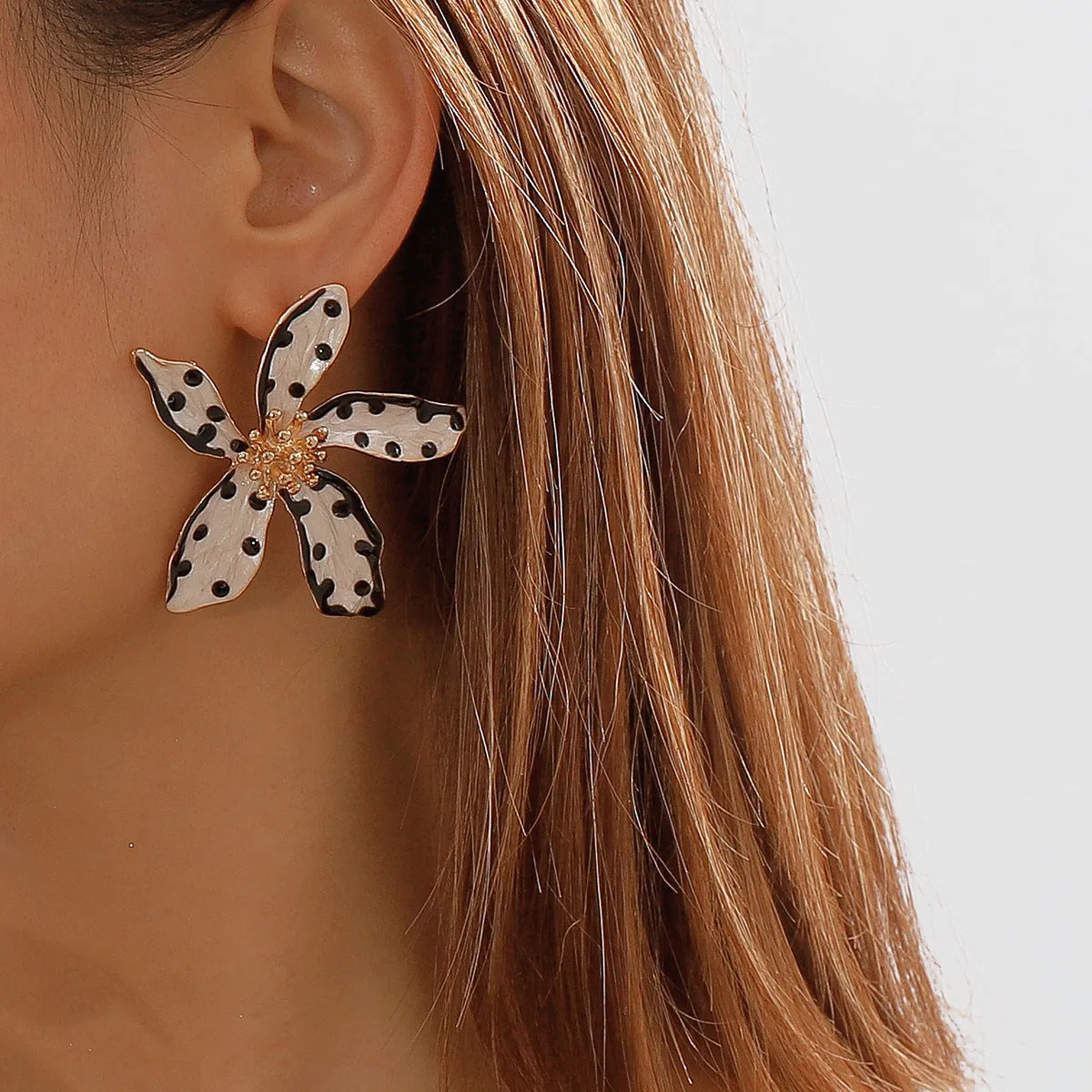 White Enamel & 18K Gold-Plated Spot Flower Stud Earrings