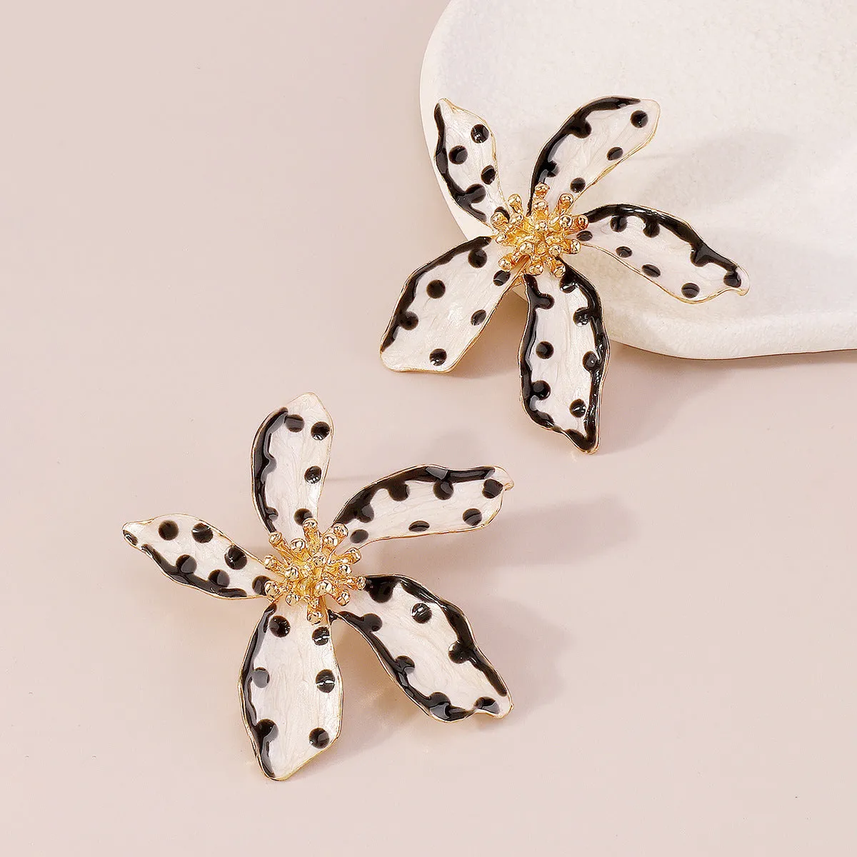 White Enamel & 18K Gold-Plated Spot Flower Stud Earrings