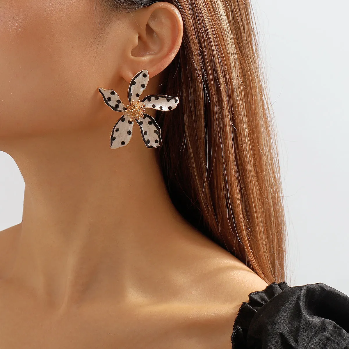 White Enamel & 18K Gold-Plated Spot Flower Stud Earrings