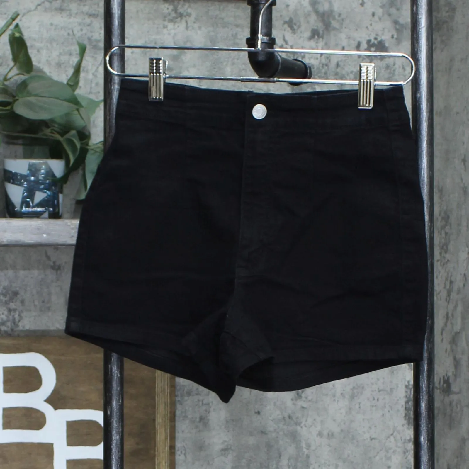 Wild Fable Women's Super-High Rise Jean Shorts Black 6